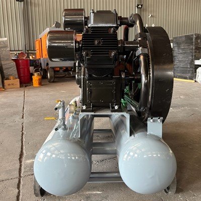 Three Piston Air Compressor